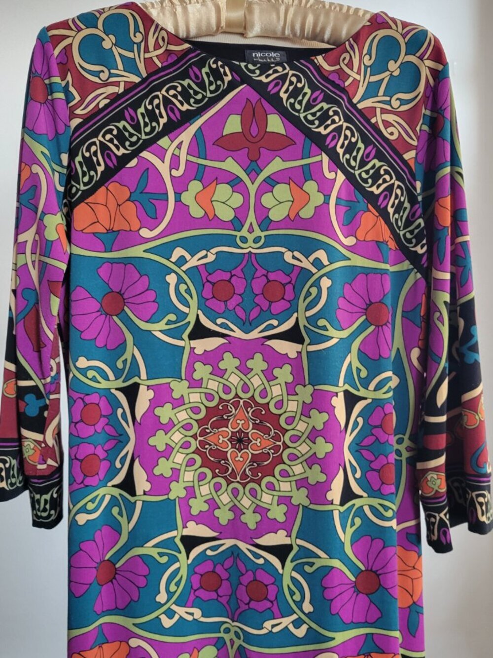 Nicole Miller Woman's Shift Knee Length Geometric Mod Colorful Dress (Size: 10) - Picture 10 of 13